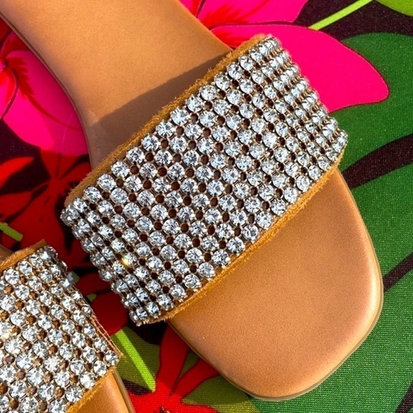 Brand New Madden Girl Rhinestone Large Strap Slides Sparkly Bling Sandals - Picture 4 of 15
